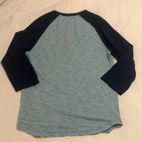 Express Henley t-shirt - Picture 2 of 2